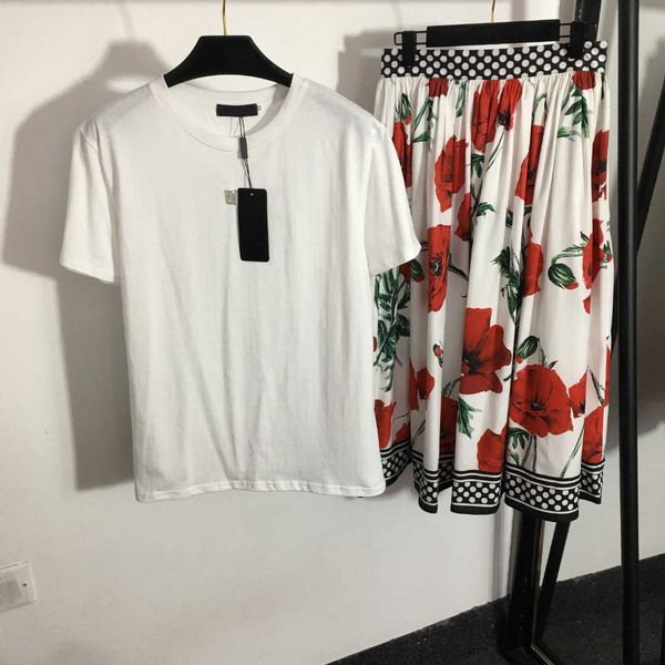 

23ss designer skirts set t-shirt long skirt suit diamond-encrusted decorative cotton short sleeve t-shirt floral dot print high waist half s, White