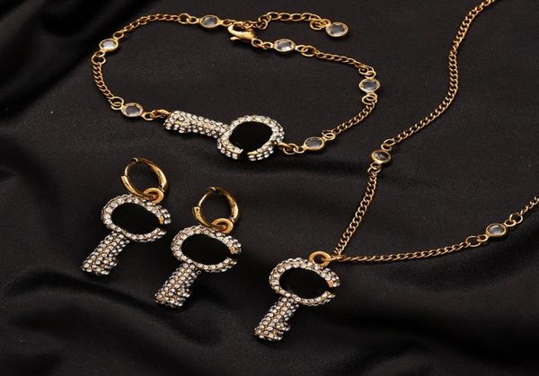 

fashion designer necklace bracelet jewelry set double letter crystal embellished full of diamond key pendant ladies metal chain br5494490, Black