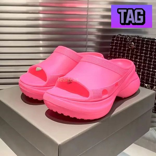 

balencigas balencaigaity 2023 women men slippers shoes paris croc pool slide sandals green black white pink yellow designer platfor