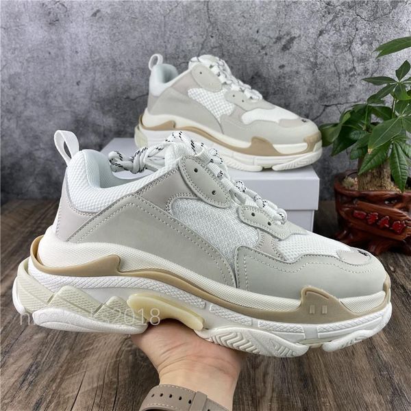

balencaigaity balencigas paris 17fw triple-s leisure shoes dad shoes triple s chaussures sneakers for men women vintage platfor kyy, Black