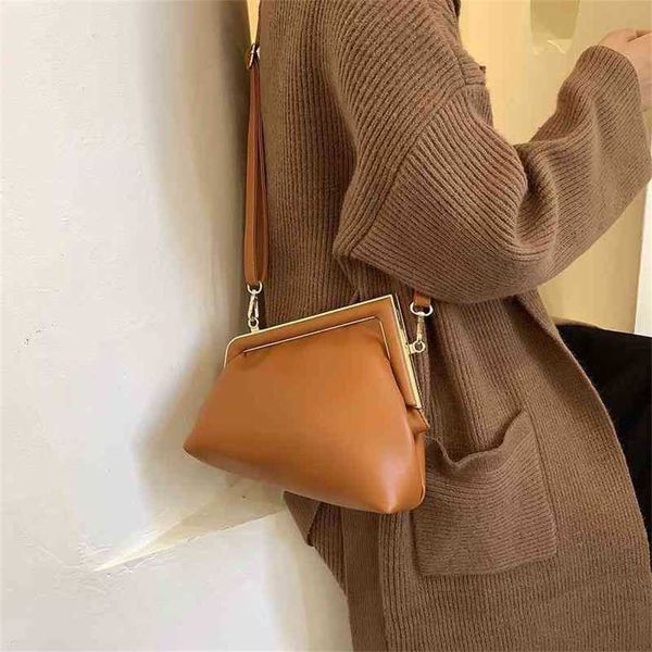 

handbag 2023 new bag personalized zero wallet chain dumpling texture niche clip