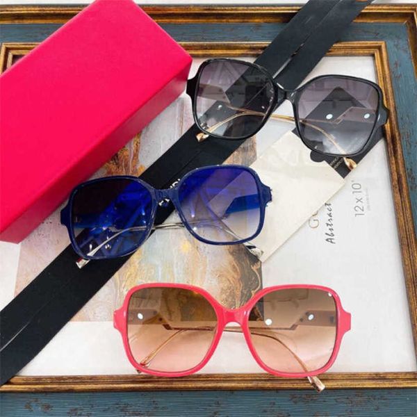 

30% off luxury designer new men's and women's sunglasses 20% off f's ins style big frame elegant slim with female, White;black