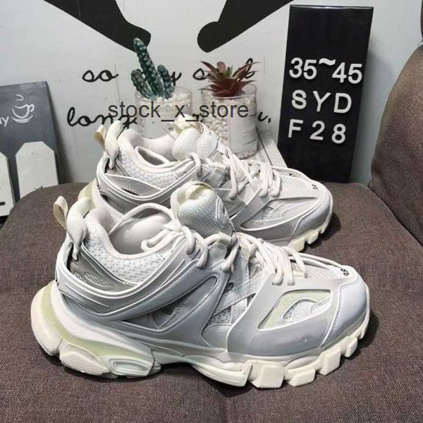 

2023 casual shoes runners shoes sneakers trainer platform trainers shoe designer men women triple white black leather luxury brand nylon