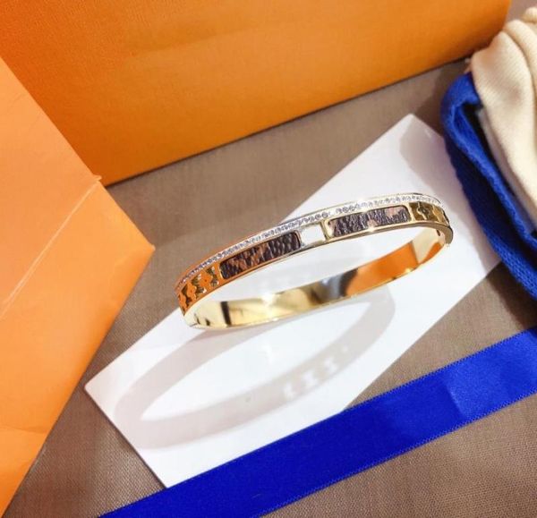 

luxury designer love bracelets bangle gold plated with original box card bag unique code9863075, Golden;silver