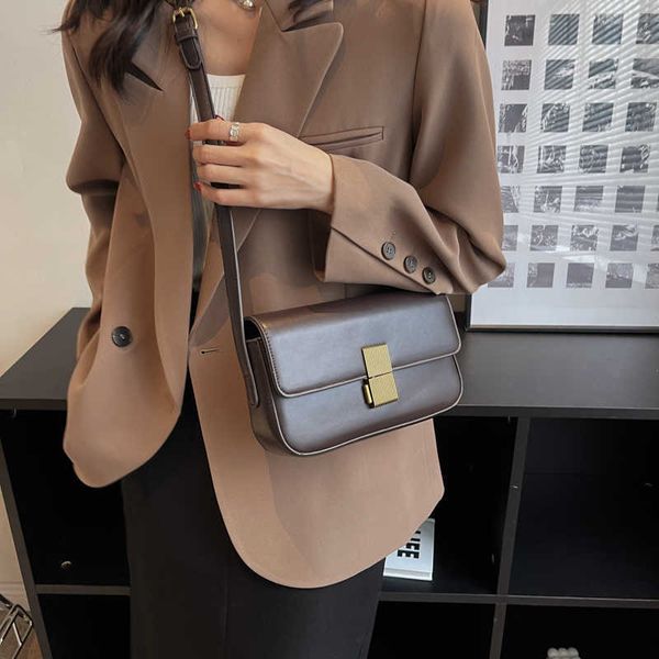 

nxy leftside flap bags for women trend designer small pu leather handbags and purses fashion solid crossbody bag 230308