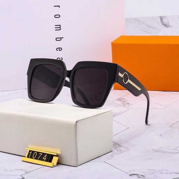 

luxury designer new men's and women's sunglasses 20% off overseas street travel fashion glasses 1074, White;black