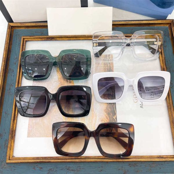 

30% off luxury designer new men's and women's sunglasses 20% off large box female ins popular with the same fashion plate display, White;black