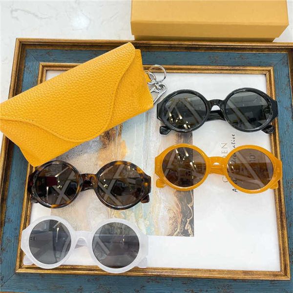 

luxury designer new men's and women's sunglasses 20% off luo fashionable round frame star's personalized lw40057u, White;black