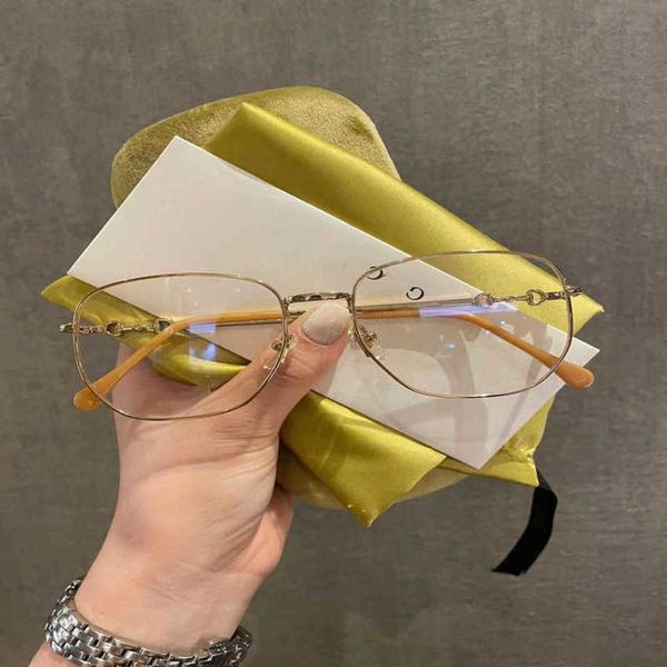 

luxury designer sunglasses 20% off the metal frame with letters frames that can be used in daily literary artistic trends are the same for m, White;black