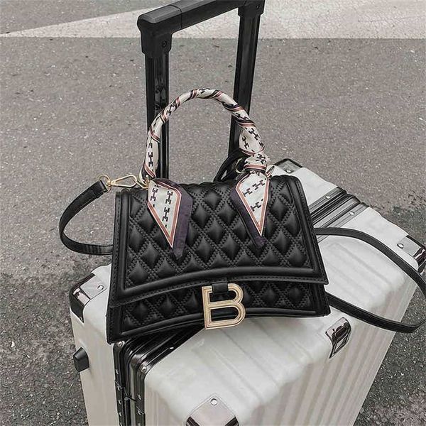 

handbag 2023 new bag hourglass leisure portable messenger lingge square