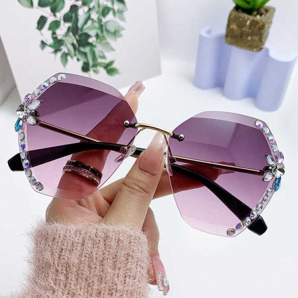 

50% off luxury designer new men's and women's sunglasses 20% off rhinestone slim frameless trimming fashion anti-uv korean glasses, White;black