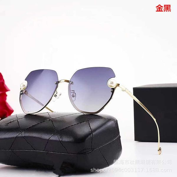 

luxury designer new men's and women's sunglasses 20% off pearl 6230 fashion personality round polarized female, White;black