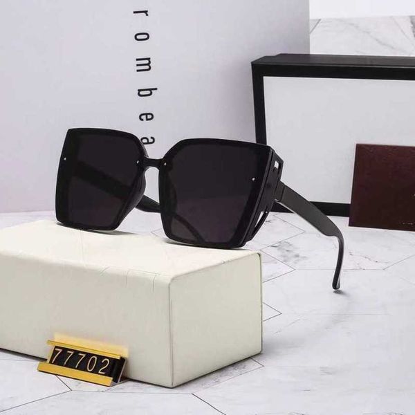 

30% off luxury designer new men's and women's sunglasses 20% off overseas street travel polarizing glasses 7702, White;black