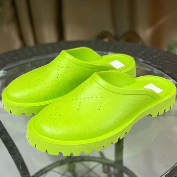 

2023 slippers fashion thick bottom designer women shoes fashion beach cartoon alphabet lady platform sandals leather heels letter slides, Black