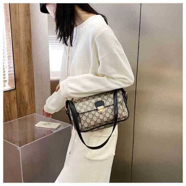 

luxury designer new women's handbag textured underarm trend in and textured checkered shoulder messenger hand women's bag4dig