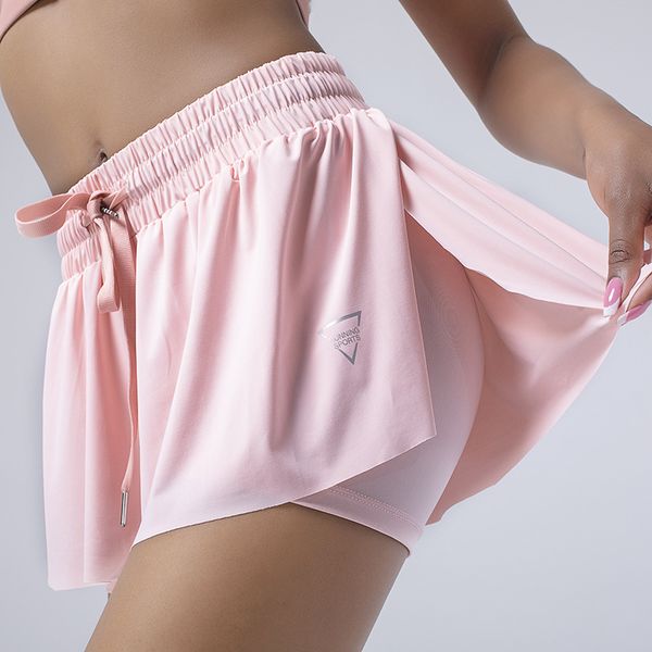 lichtroze shorts