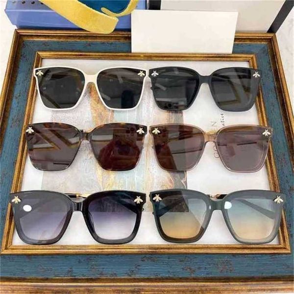 

20% off luxury designer new men's and women's sunglasses 20% off fashion version family leg the same box, White;black
