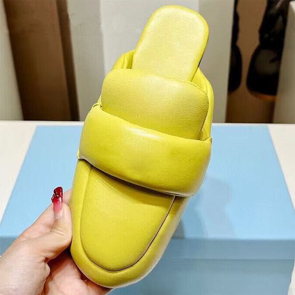 

2023 summer new slippers round toe flat heels closed toe slippers women casual comfortable holiday slippers women outside walk slippers, Black