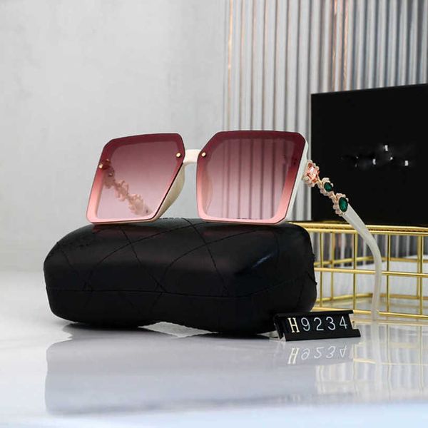 

20% off luxury designer new men's and women's sunglasses 20% off small fragrant large frame premium glasses women, White;black