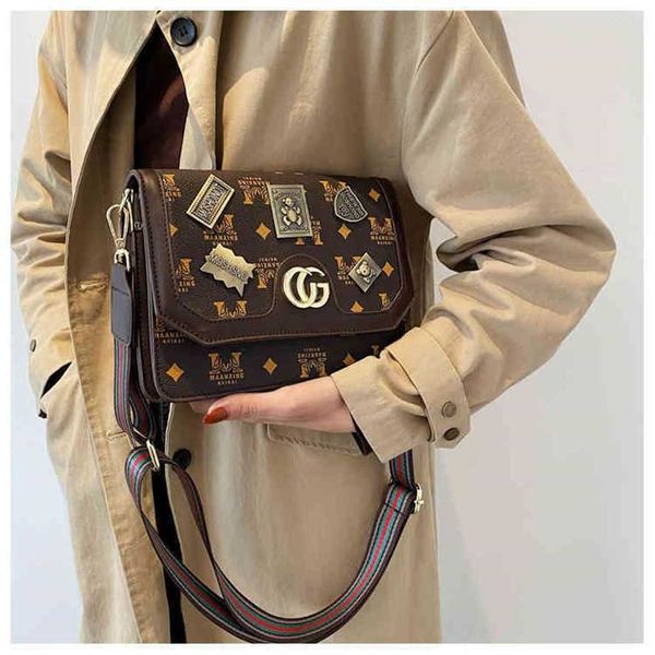

handbag 2023 new bag female printed letter broadband square