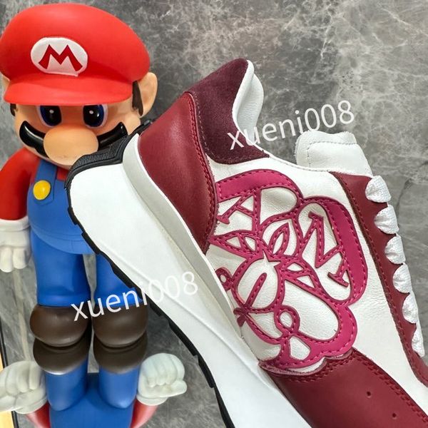 

2023new casual shoes designer mens women shoe strawberry wave mouth tiger web print vintage trainer man womans variety of styles, Red;white