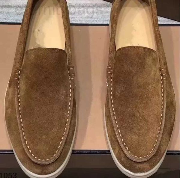 

lor luxury newst shoes charms embellished walk suede tassel loafers couple genuine mens leather casual slip on flats for men sports dress sh, Black