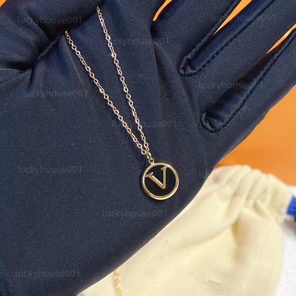 

brand new stainless steel luxury designer pendant necklace stainless steel letter female wedding jewelry accessories party gifts wholesale x, Silver