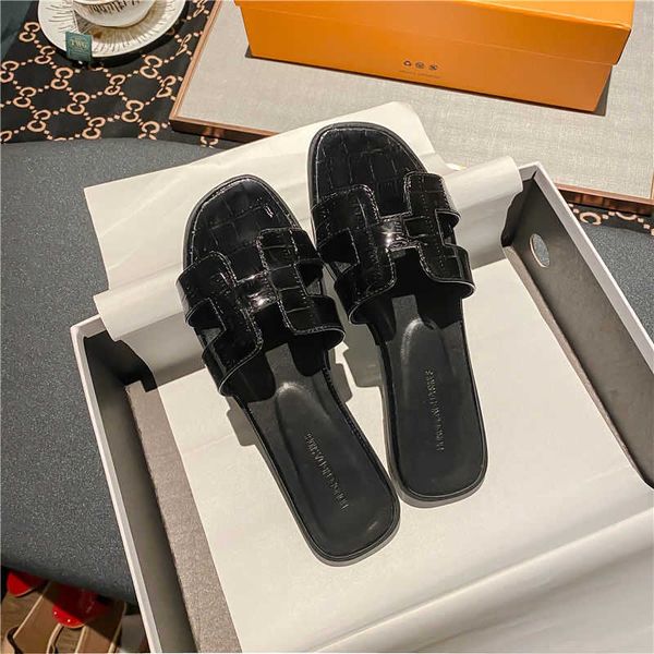 

women oran slipper designer flat sandals leather beach shoes beach leather new versatile summer type fashion 9 pb77