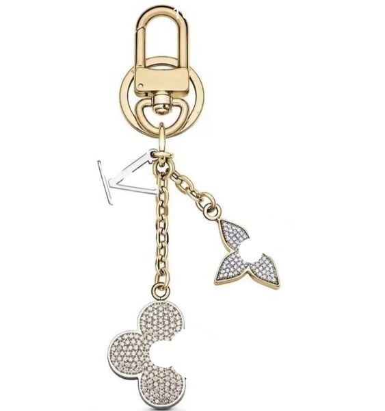 

Key Rings letter V Ljia Car pendant keychain designer for mens womens luxury jewellery orecchini bijoux cjewelers