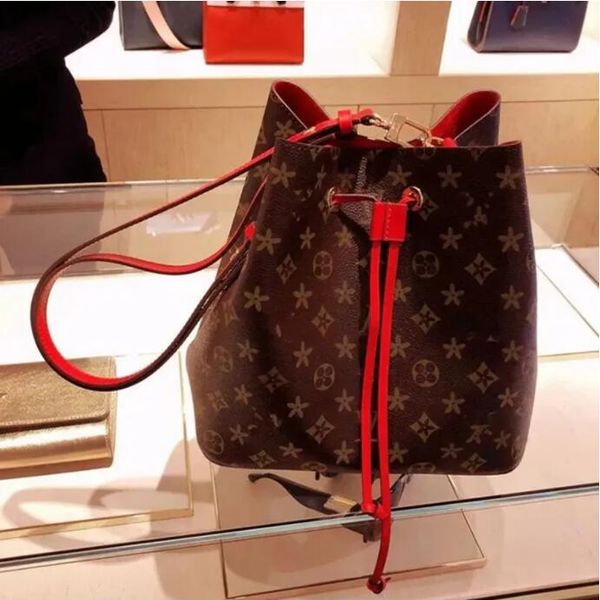 

classic handbag designer bags luxury crossbody bag old flower drawstring bucket bag vintage shoulder bags fashion leather handbags letter pu