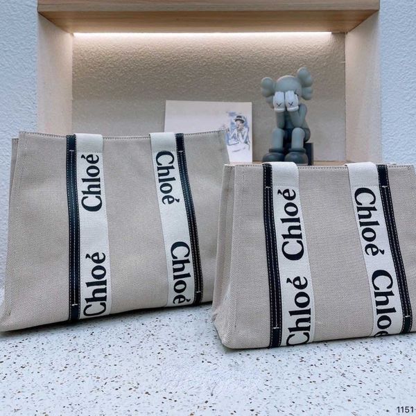 

2023 tote bag designer bags woody handbag hands outlet fashion one cloe shoulder canvas niche design portable large tote women's cap uu
