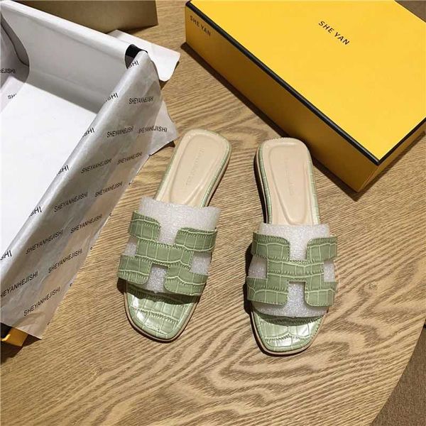

women oran slipper designer flat sandals leather beach shoes versatile summer type fashion beach leather new 13