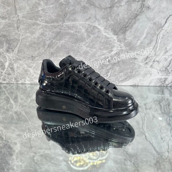 

2023new womens shoes suede sneaker fashion women shoes gold silver platform trainers calfskin leather runner trainer, Black