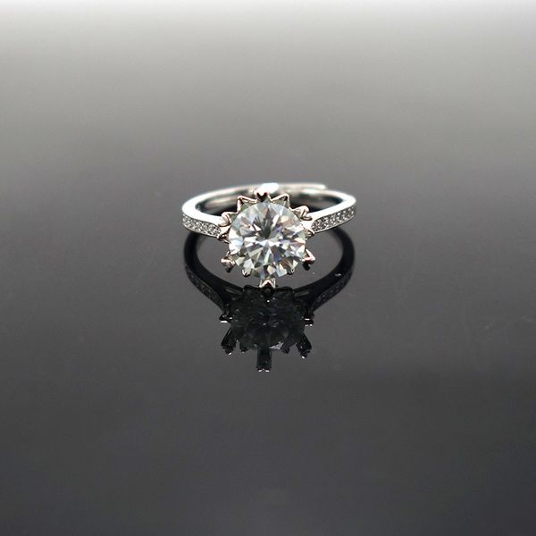 

2.0 carats 8mm moissanite engagement ring women 18k white gold plated lab diamond ring 925 sterling silver wedding, Slivery;golden