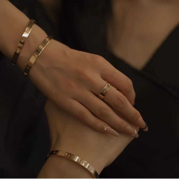 

2023 designer bracelet love rose gold bracelet colorless wide and narrow edition with diamonds for lovers women's valentine's day, Black