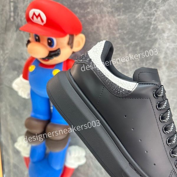 

new designer flat sneaker casual shoes canvas leather white green blue letter overlays fashion platform mens womens low sneakers, Black