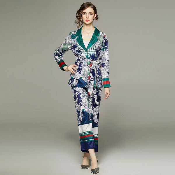 

2023 retro floral two piece pants designer pajamas sets women casual blazer neck and wide leg trousers home wear set long sleeve lace up bo, White