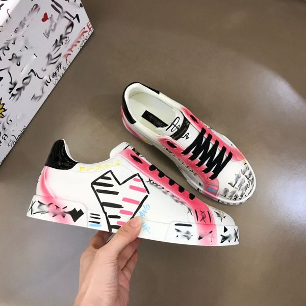 

graffiti sneakers luxury designer sneakers casual shoes low-cut flat-bottomed graffiti printed white casual shoes sneakers., Black