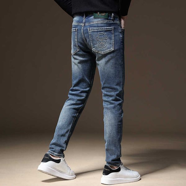 

autumn and luxury winter high end printed jeans men's quality fashion versatile slim fit straight length pants label, Blue