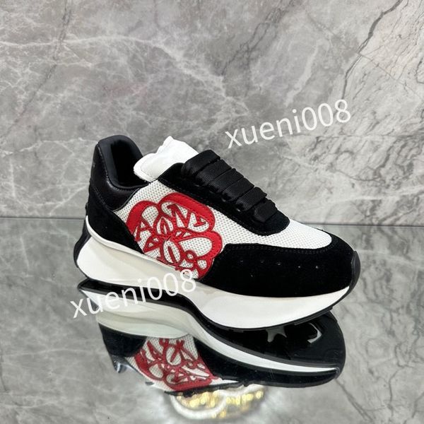 

2023casual shoes designer mens women shoe strawberry wave mouth tiger web print vintage trainer man woman variety of styles, Red;white