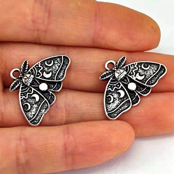 

charms hzew 50pcs moon moth pendant charms women wedding party fashion jewelry charms gifts female bijoux for women man accessories 230325, Bronze;silver