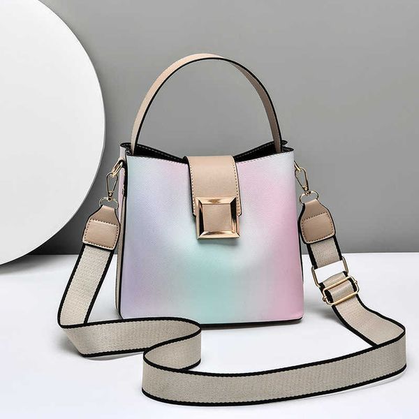 

evening bags handbag new 2021 autumn fashion trend women's bag simple and versatile gradient color oneshoulder messenger bag female j23