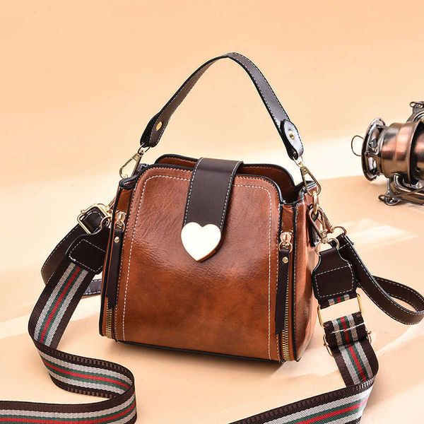 

evening bags high sense bag female new trendy autumn and winter messenger bag fashion niche women's shoulder bag oil wax leather handba