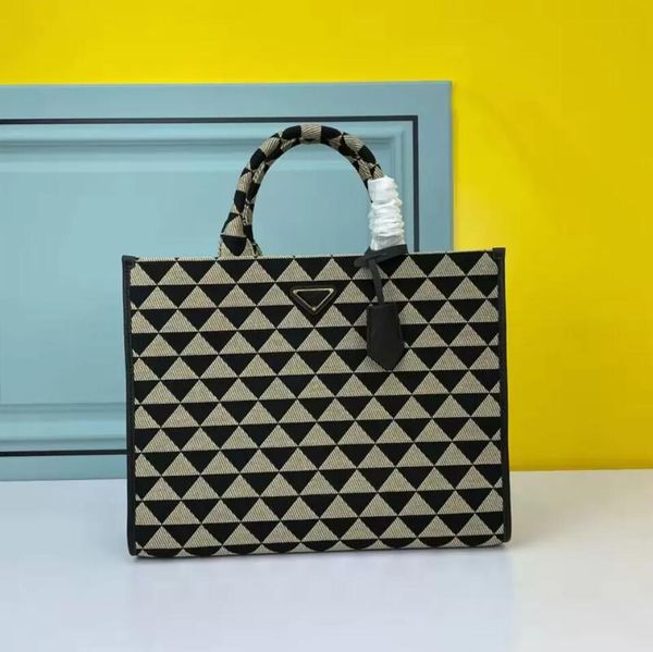 

classic designer tote bag women high capacity composite shopping handbag fashion crossbody bags female nylon handbags ing