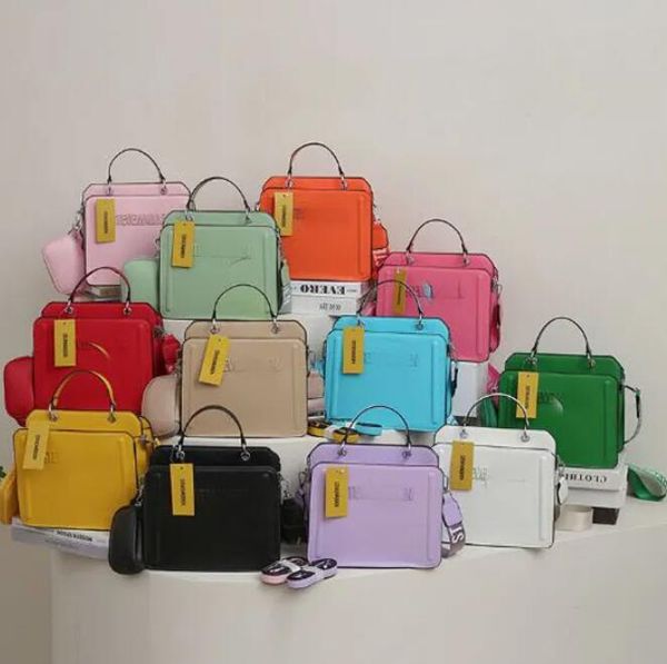 

2023 single shoulder messenger bag versatile bag handbags shoulder bags sale bag women fashion handbag