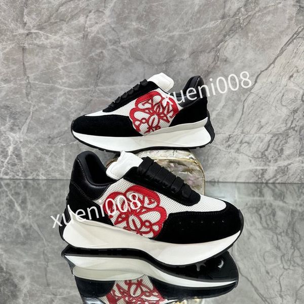 

2023new casual shoes designer men women shoe strawberry wave mouth tiger web print vintage trainer man woman variety of styles, Red;white