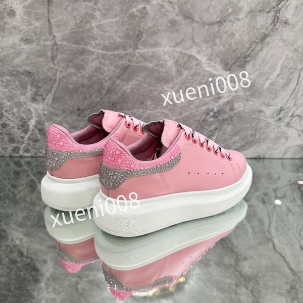 

r sneakers casual shoes reflective shoes vintage suede leather trainers all-match stylist sneaker leisure shoe platform lace-up print2023, Red;white
