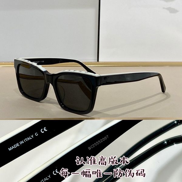 

womendesignersunglassesfashionclassiceyeglassesgoggleoutdoorbeachsunglassesformanwomanoptionaltriangularsignature, White;black