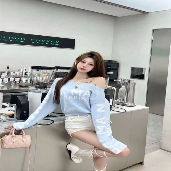 

2023 fashion women's knits designer good quality autumn winter b family letter jacquard one line neck pullover knitwear loose short len, White