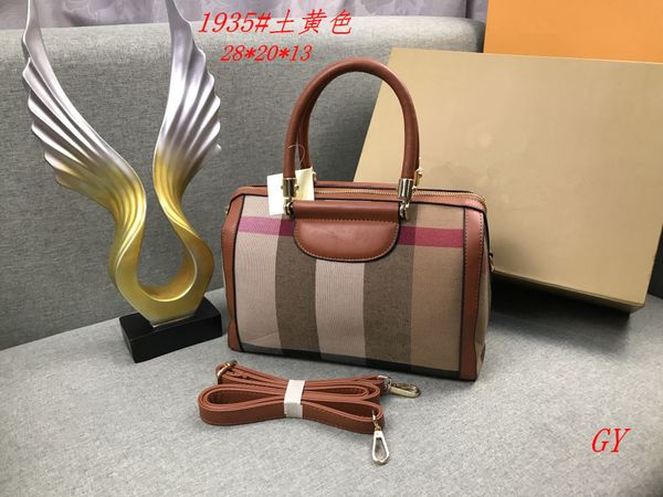 

luxurys designers shell bags with lock alma fashion women shoulder messenger bag leather handbags ladies cosmetic crossbody totes wallet pur